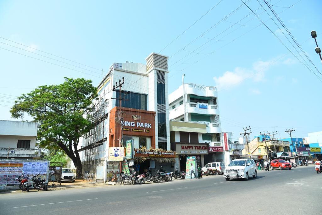 Hotel King Park Pondicherry Bagian luar foto
