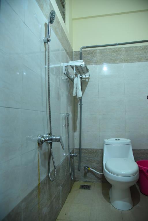 Hotel King Park Pondicherry Bagian luar foto